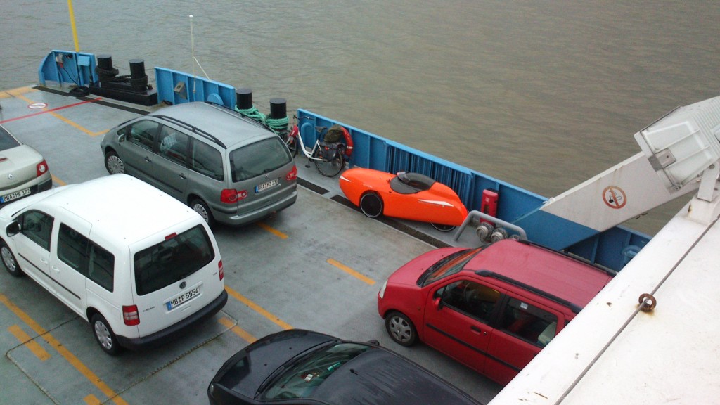 Strada på færgen ved Bremerhaven