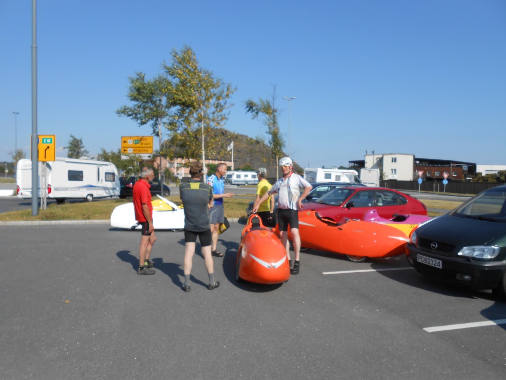 Nu 6 velomobiler på Havnen i Larvik