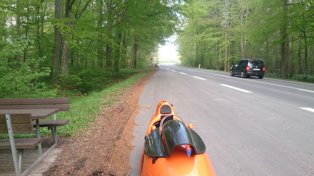 Cykel i bagrunden, i knibe